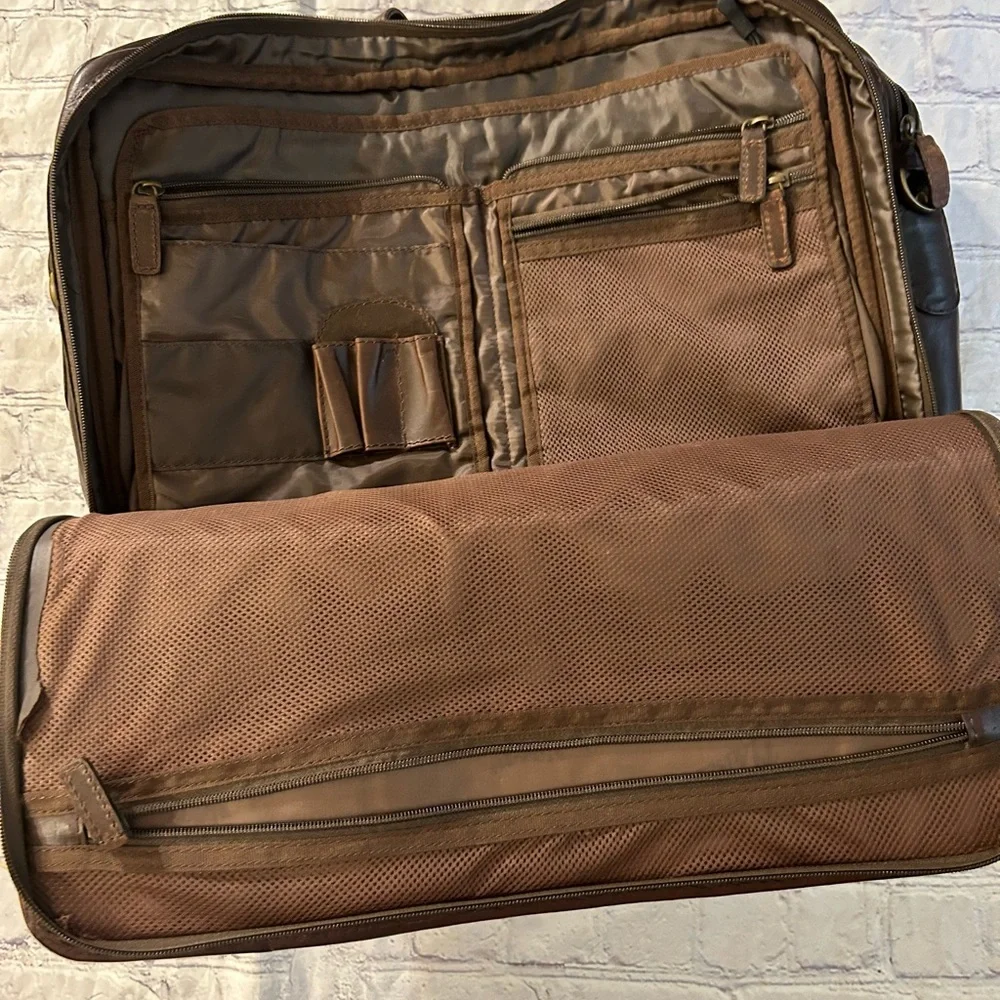 PELLE STUDIO VINTAGE CHOCOLATE BROWN LEATHER MANY COMPARTMENTS LAB/BREIF BAG